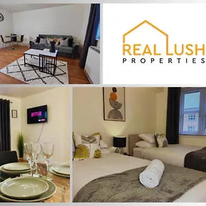 Real Lush Properties-1 Bed Greenwich Apartment, London, Sleeps 6 London