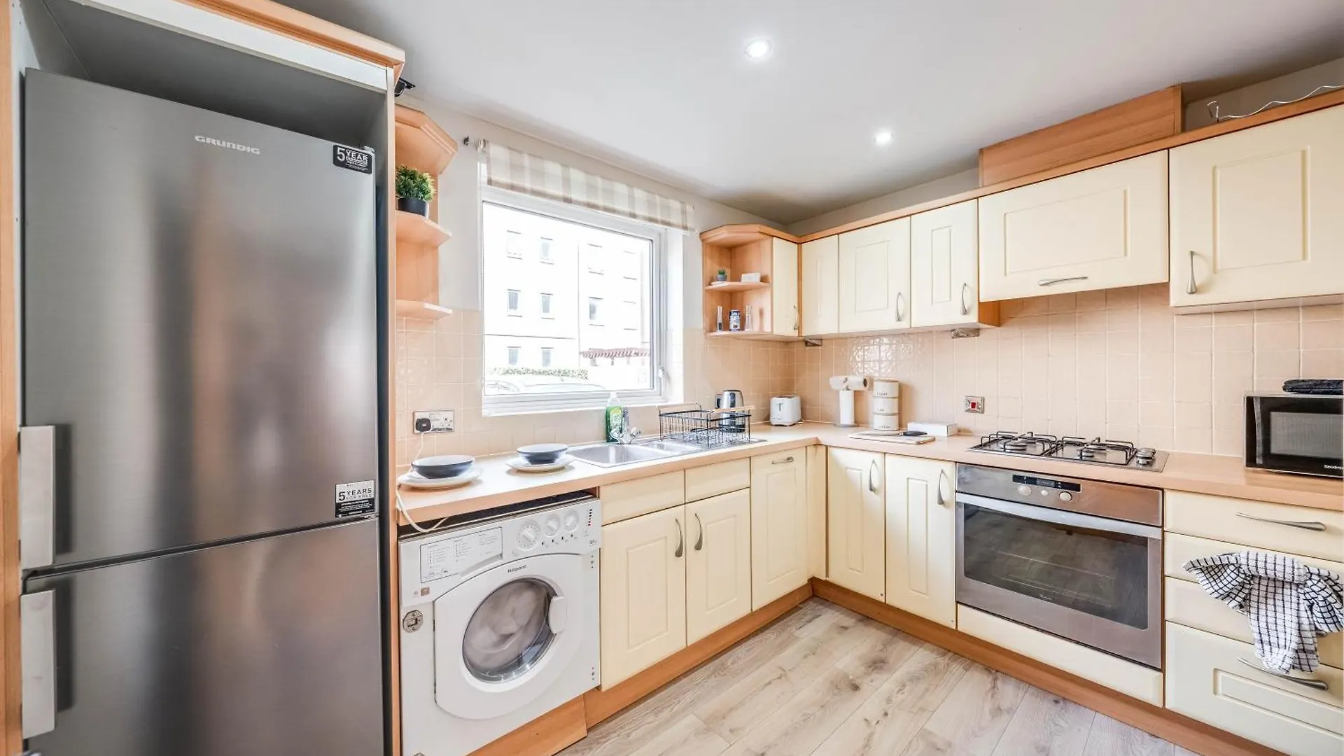 Apartment Canary Wharf O2 Excel Flat With Parking & Balcony London